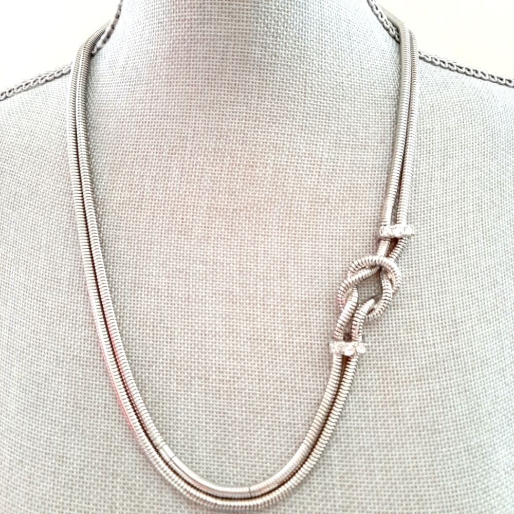 Stylish Silver Necklace